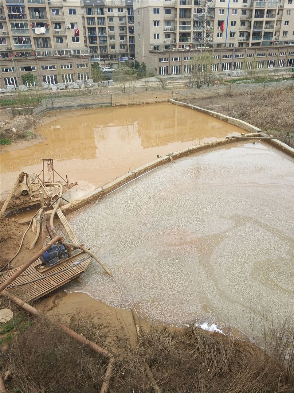 台安沉淀池淤泥清理-厂区废水池淤泥清淤