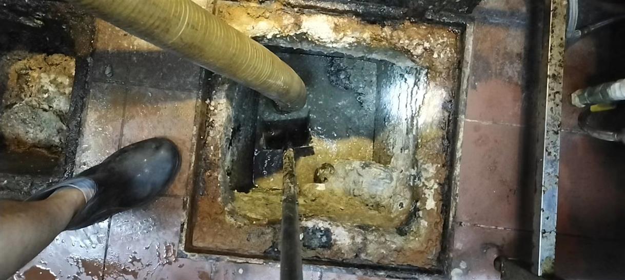 台安污水池清理一般都有毒气，怎么预防中毒呢？